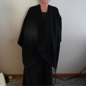Chic Black Women's Poncho